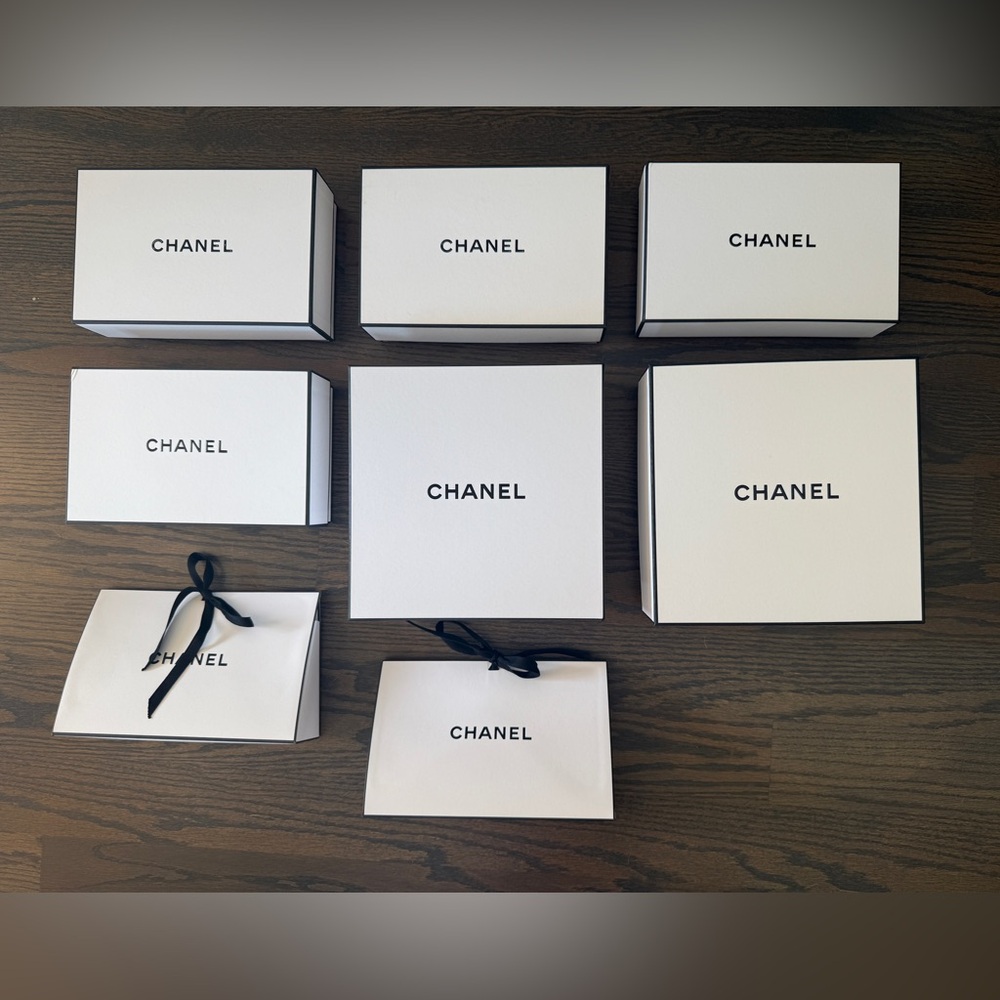 Chanel gift boxes